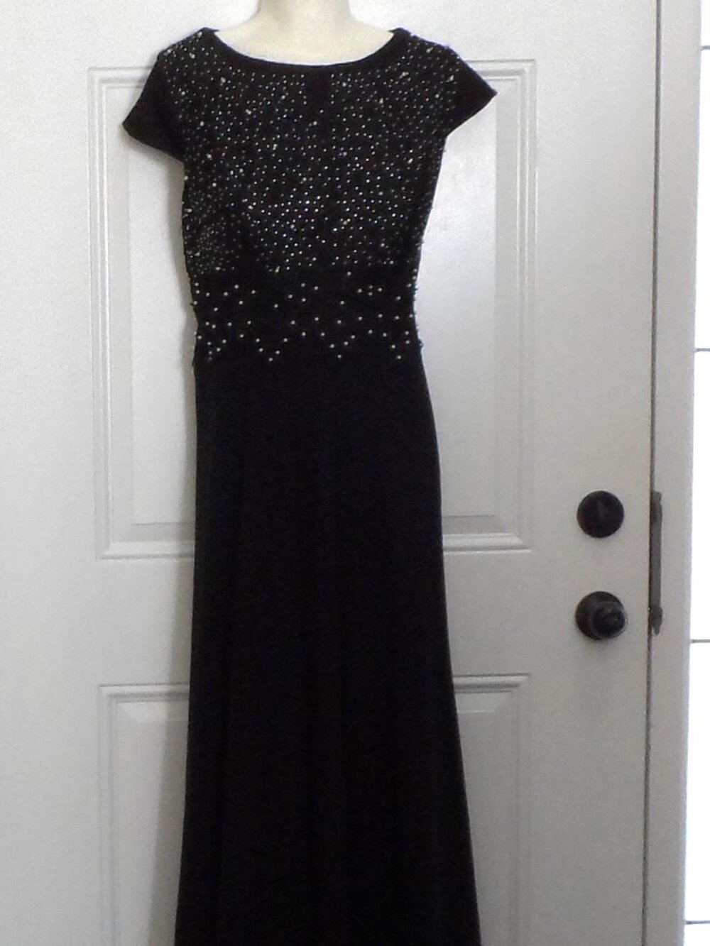 Benella - Black A-Line Boatneck Sequins Chiffon Dress size L